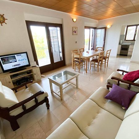 Seaview & Beachfront Apartments Jakov Donji Okrug (Ciovo) Exterior foto